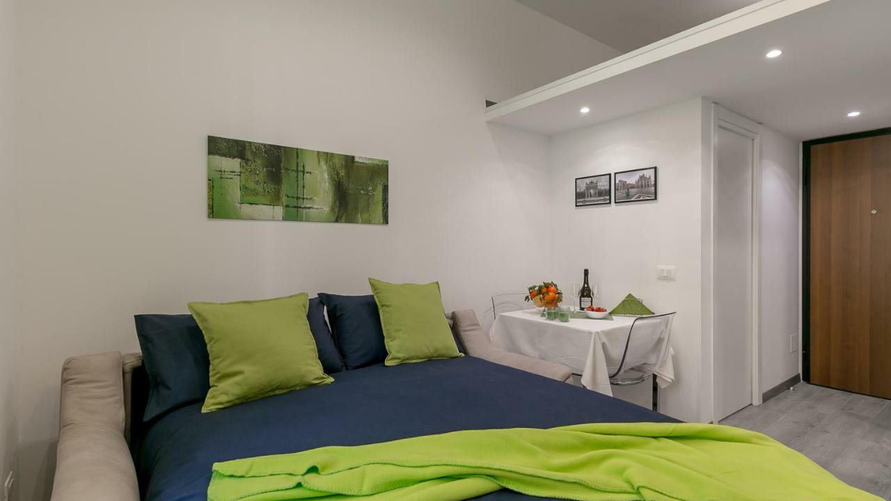 Vespri Apartments Milano Esterno foto