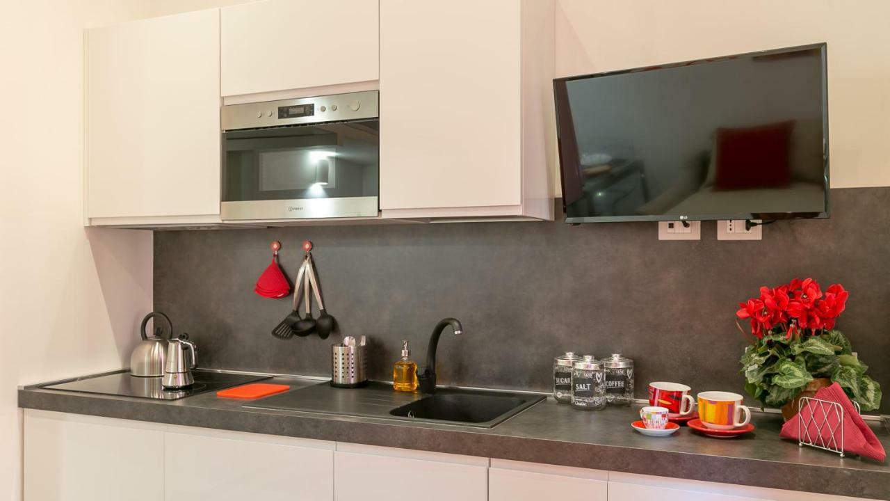 Vespri Apartments Milano Esterno foto